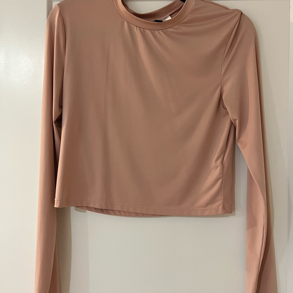 Long Sleeve Women's Crop Top